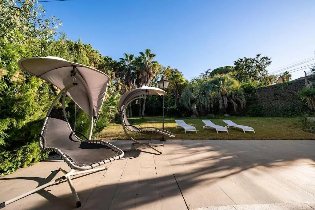 Exclusiva Casa De Lujo Con Piscinas Y Amplio Jardin En Zona Tranquila Villa Girona 0*,